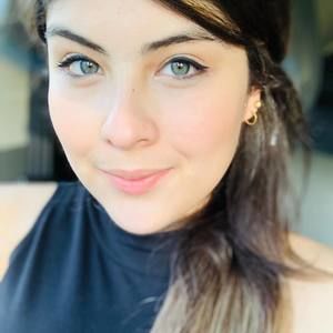 Meet your Posher, Vanessa